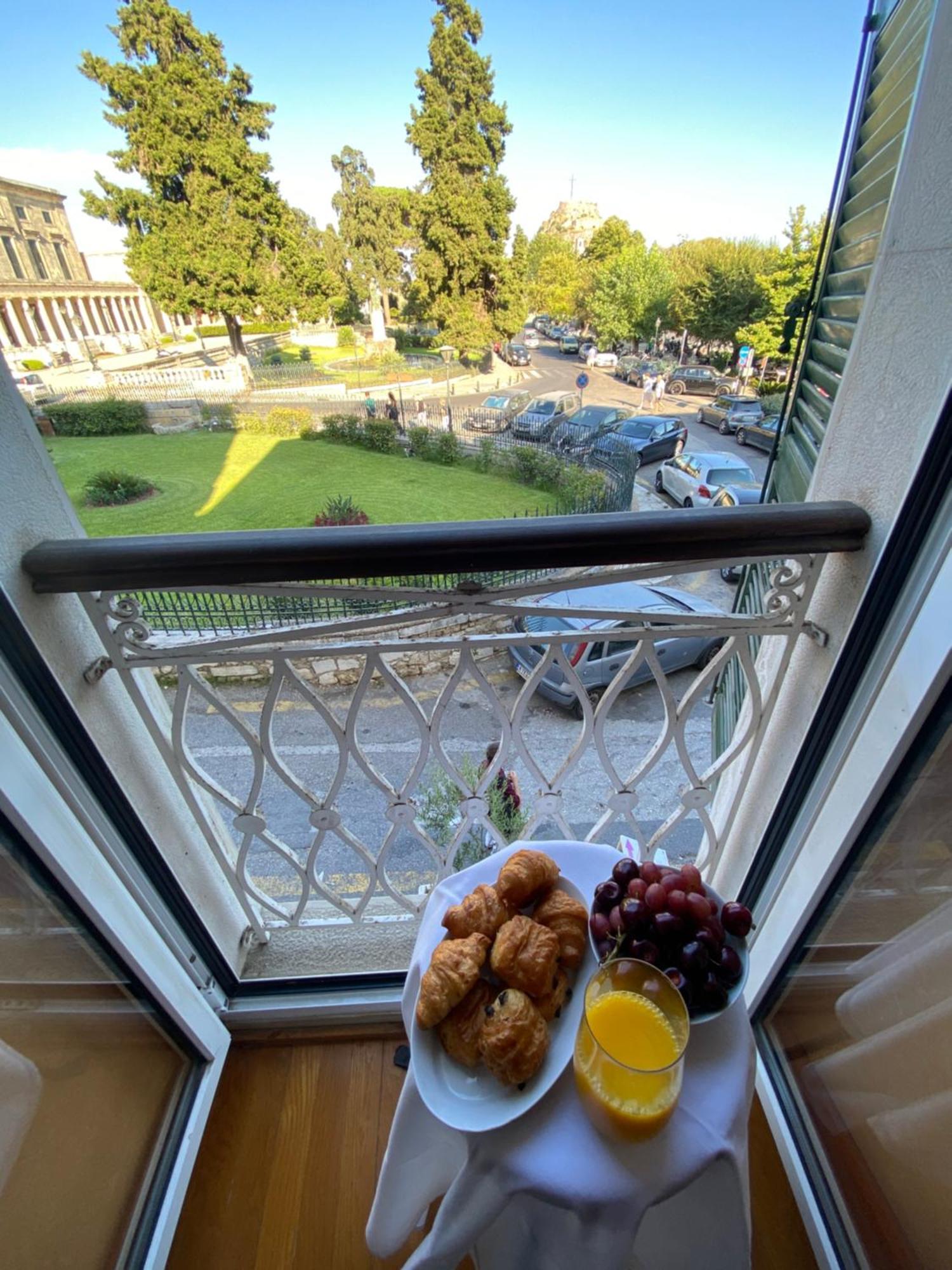 Palazzo Luxury Suite - View To Liston Square & Old Fortress Of Corfu Old Town Exterior photo
