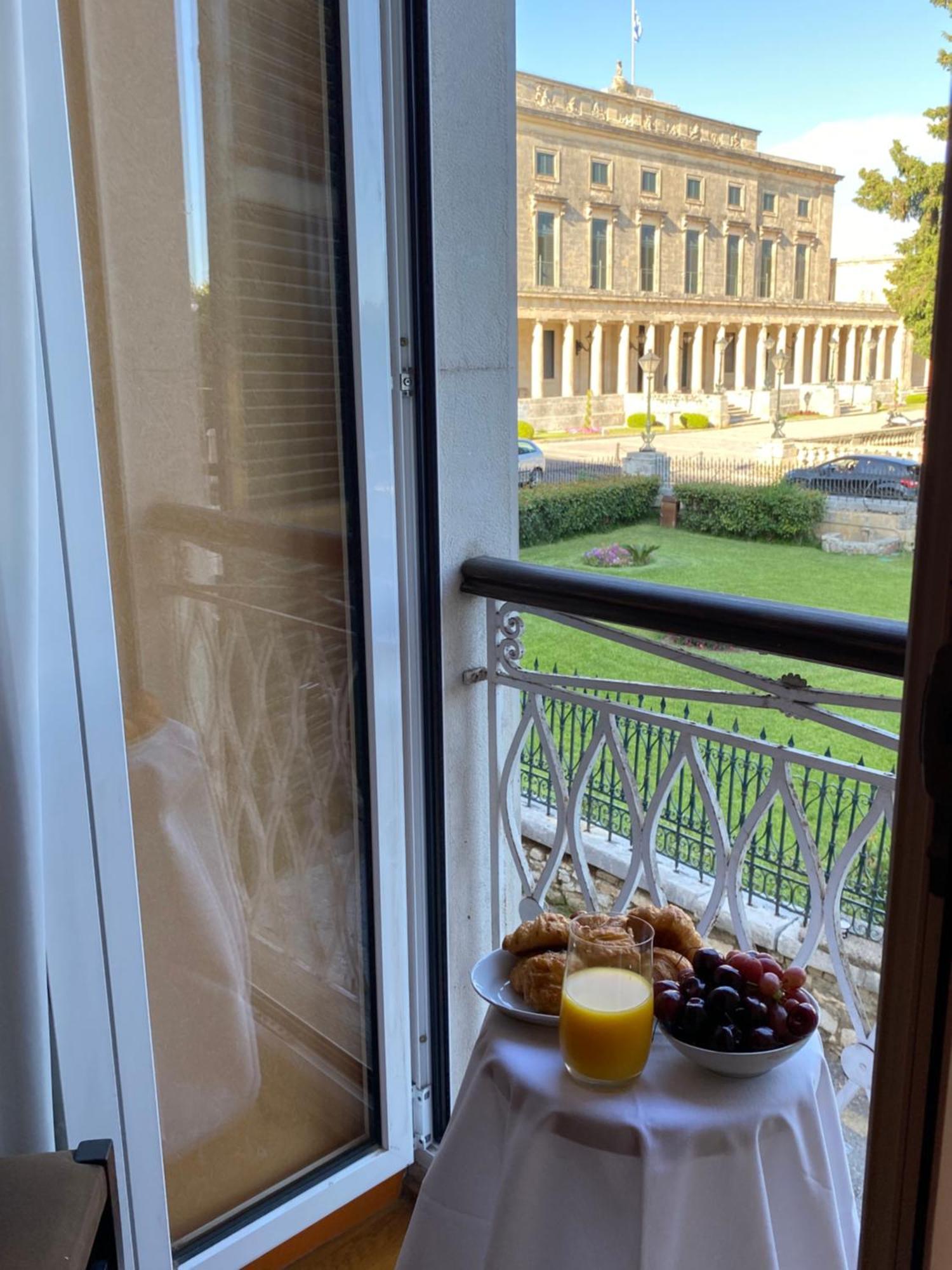 Palazzo Luxury Suite - View To Liston Square & Old Fortress Of Corfu Old Town Exterior photo