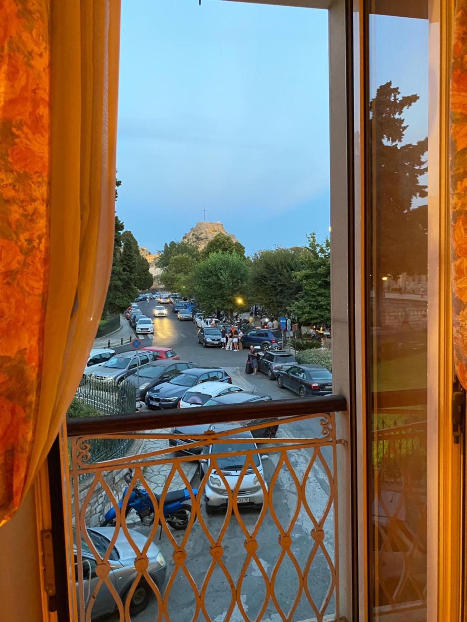 Palazzo Luxury Suite - View To Liston Square & Old Fortress Of Corfu Old Town Exterior photo